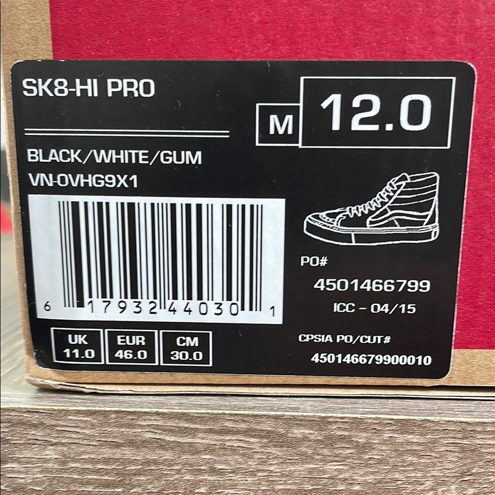 Vans SK8-Hi Pro Sneakers - Black/White